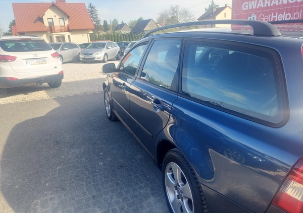 Volvo V50 cena 13300 przebieg: 258000, rok produkcji 2006 z Stalowa Wola małe 704